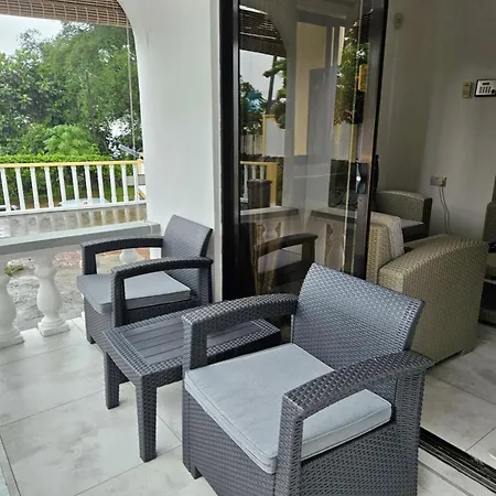 E&E Self Catering