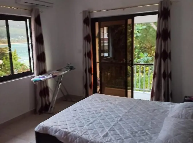 E&e Self Catering Affittacamere Beau Vallon (Mahe)