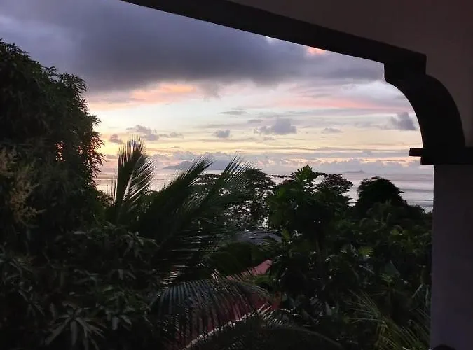 Affittacamere E&e Self Catering Beau Vallon (Mahe)