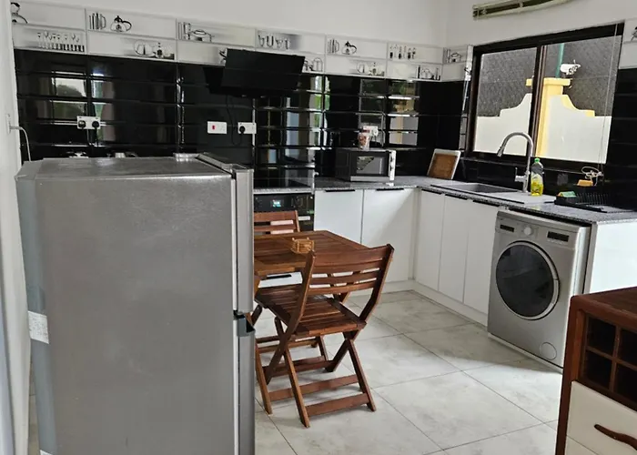 Affittacamere E&e Self Catering 4*